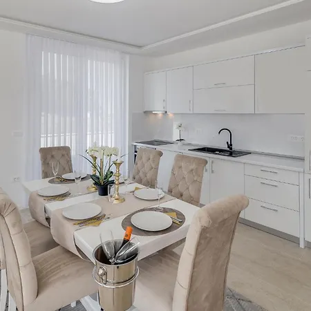 In Vrvari With Wifi Vakantiehuis